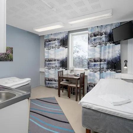 Jaeaeskaen Loma Antin Tupa Hostel