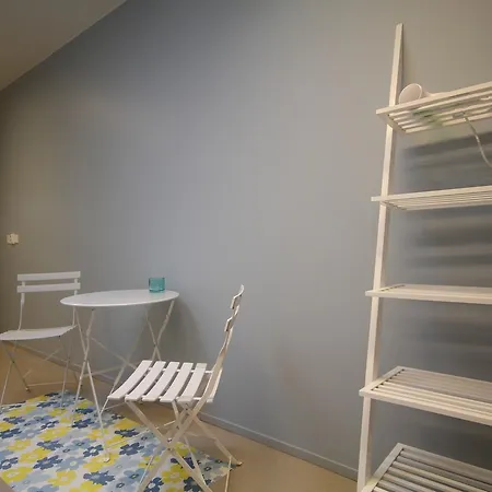 Jaeaeskaen Loma Hostelli Antin Tupa ホステル